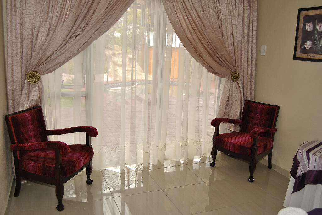 Ethen Guesthouse Полокване Екстериор снимка